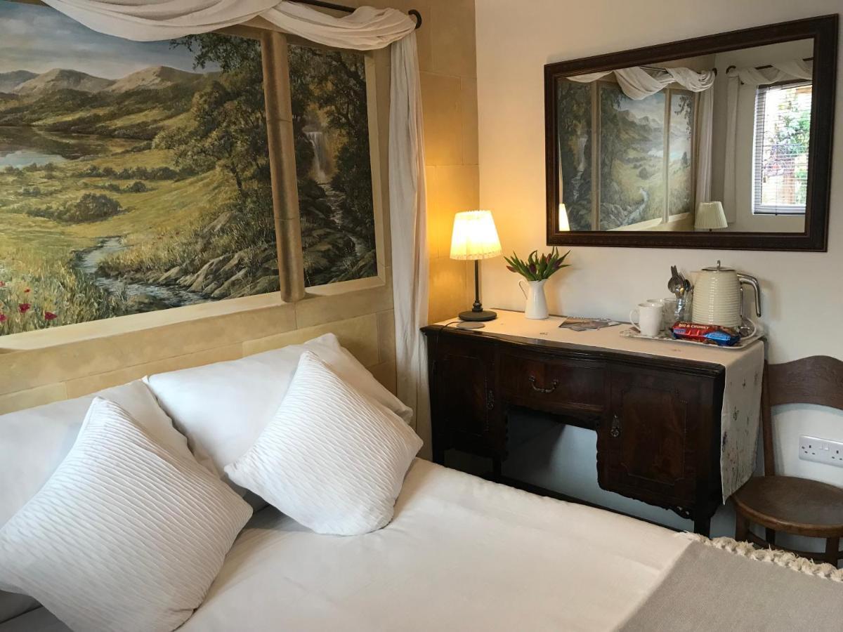 Cute Self-Contained Guest Room With Ensuite And Private Decked Porch In Glastonbury Exterior foto
